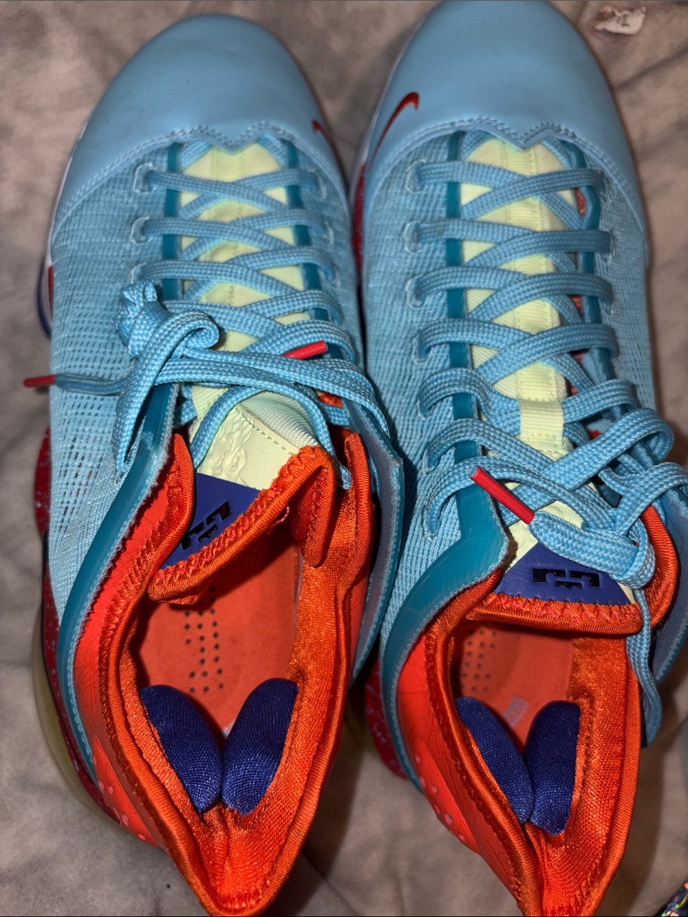 NWOT NEVER WORN Nike LEBRON19 low BLUE CHILL  Sneakers